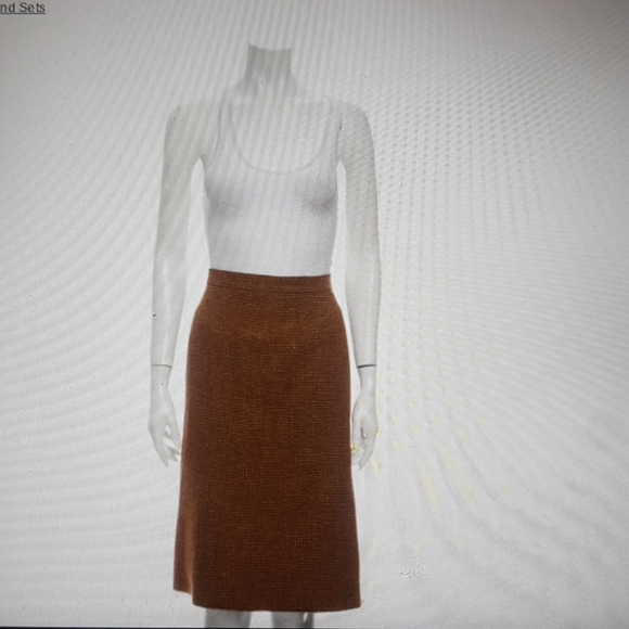 Chanel Tweed Skirt - Picture 2 of 8